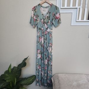 💛 JessaKae maxi dress